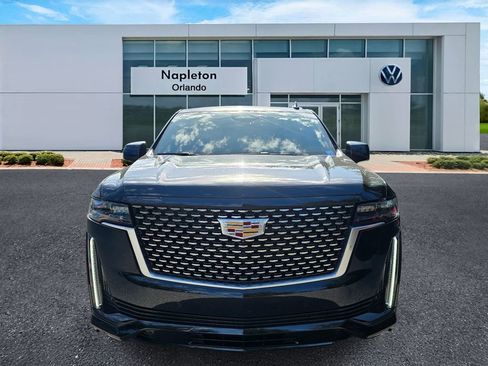 Used 2023 Cadillac Escalade Sport AWD/4WD image 2