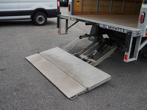 Used 2024 Ford E-450 and Econoline 450 Super Duty w/ Power Windows & Locks Group RWD image 15
