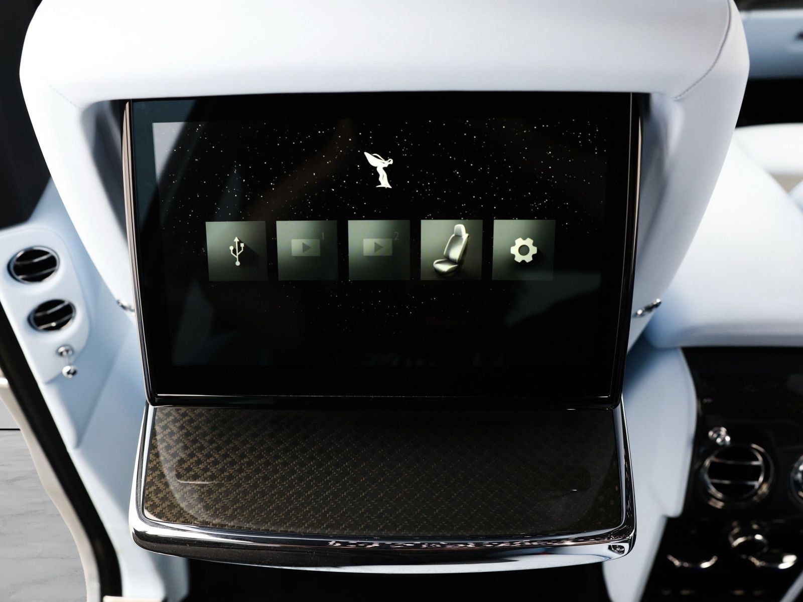 Certified 2025 Rolls-Royce Cullinan Black Badge AWD/4WD image 25