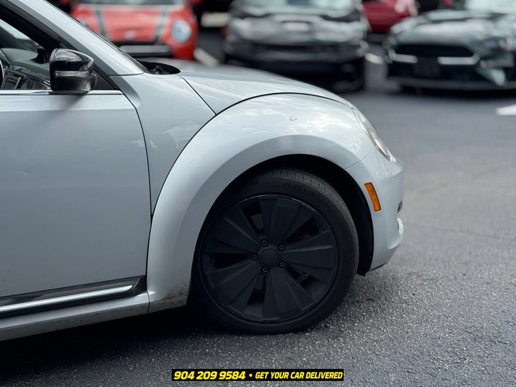 Used 2013 Volkswagen Beetle 2.0T FWD image 7