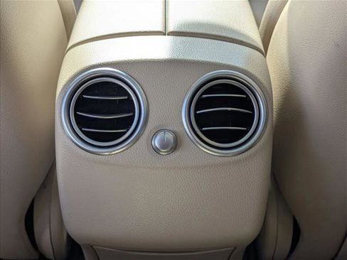 Used 2022 Mercedes-Benz GLC 300 image 19