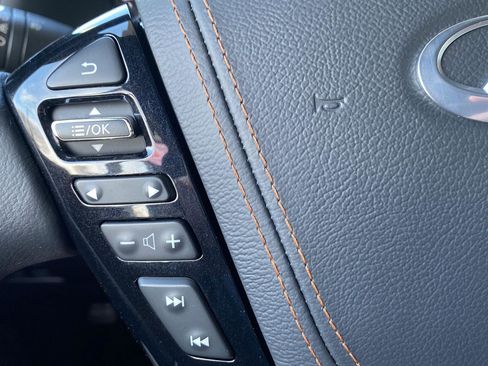 Used 2024 INFINITI QX80 Sensory image 49