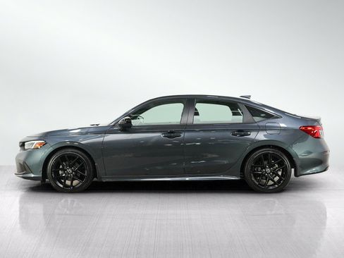 Used 2023 Honda Civic Sport image 2