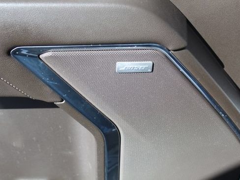Used 2023 GMC Sierra 1500 SLT AWD/4WD image 39