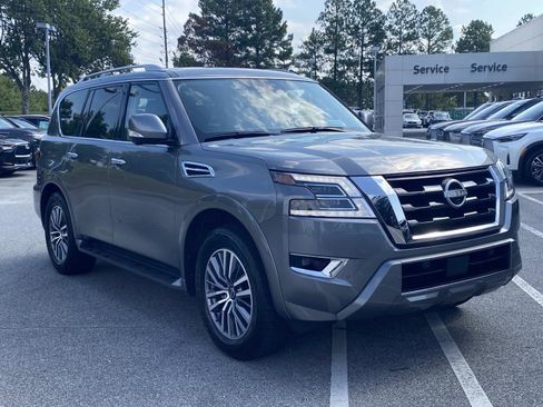 Used 2024 Nissan Armada SL w/ Cargo Package image 5