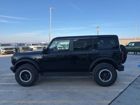 New 2025 Ford Bronco Outer Banks w/ Sasquatch Package AWD/4WD image 4