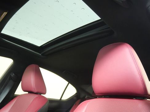 Used 2024 Lexus IS 350 F Sport image 11