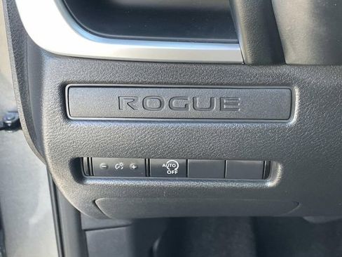 Certified 2024 Nissan Rogue S image 17