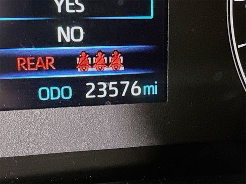 Used 2024 Toyota Corolla SE image 34