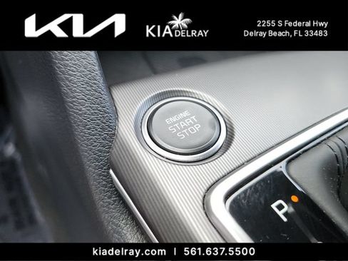 Used 2026 Kia Sportage EX w/ EX Panorama Roof Package FWD image 29