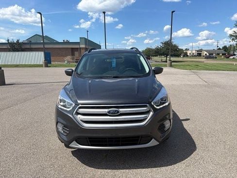 Used 2019 Ford Escape SEL AWD/4WD image 9