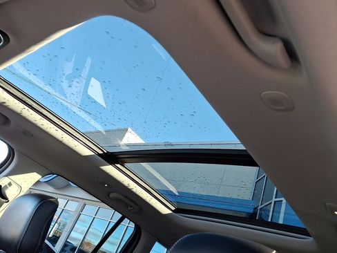 Used 2022 Jeep Grand Cherokee Limited image 14