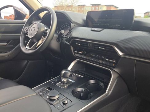 Used 2024 MAZDA CX-90 3.3 Turbo w/ Select Package image 9