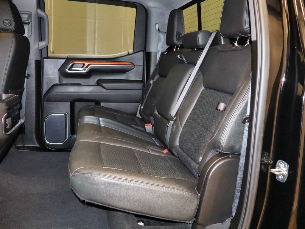 Used 2023 GMC Sierra 1500 Denali w/ Denali Reserve Package AWD/4WD image 41