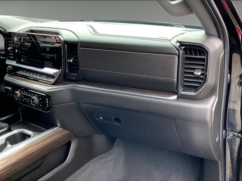 Used 2022 Chevrolet Silverado 1500 RST w/ All Star Edition Plus AWD/4WD image 13