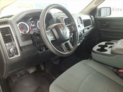 Used 2018 RAM 1500 Express image 9