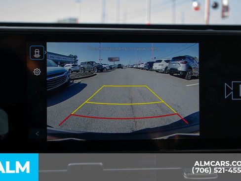 Used 2025 Hyundai Kona SEL image 13