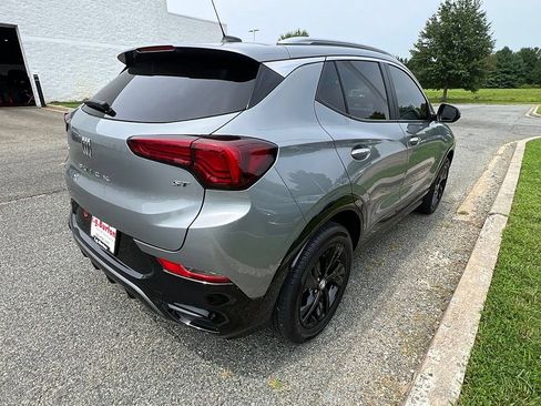 Used 2024 Buick Encore GX Sport Touring AWD/4WD image 8