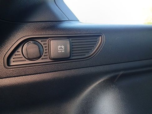 New 2025 Jeep Grand Cherokee Limited image 11