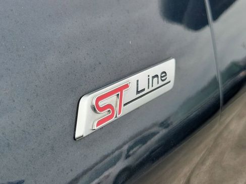 Certified 2022 Ford Explorer ST-Line RWD image 6