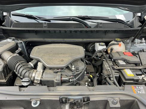 Used 2023 GMC Acadia AT4 w/ Technology Package image 57