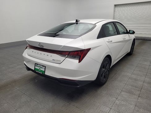 Used 2023 Hyundai Elantra Blue image 9