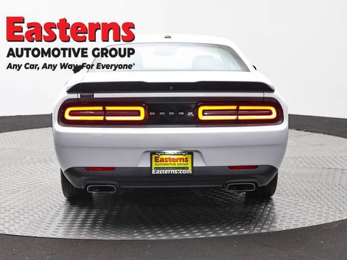 Used 2018 Dodge Challenger R/T w/ Blacktop Package RWD image 6
