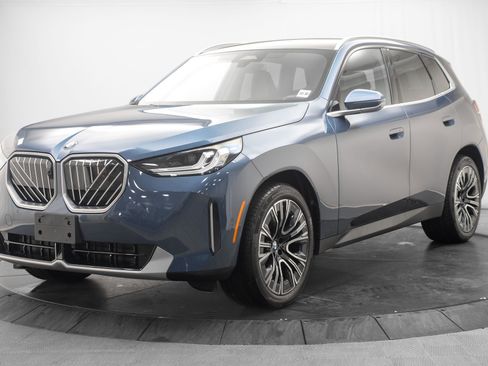 Used 2026 BMW X3 xDrive30i w/ Premium Package AWD/4WD image 7