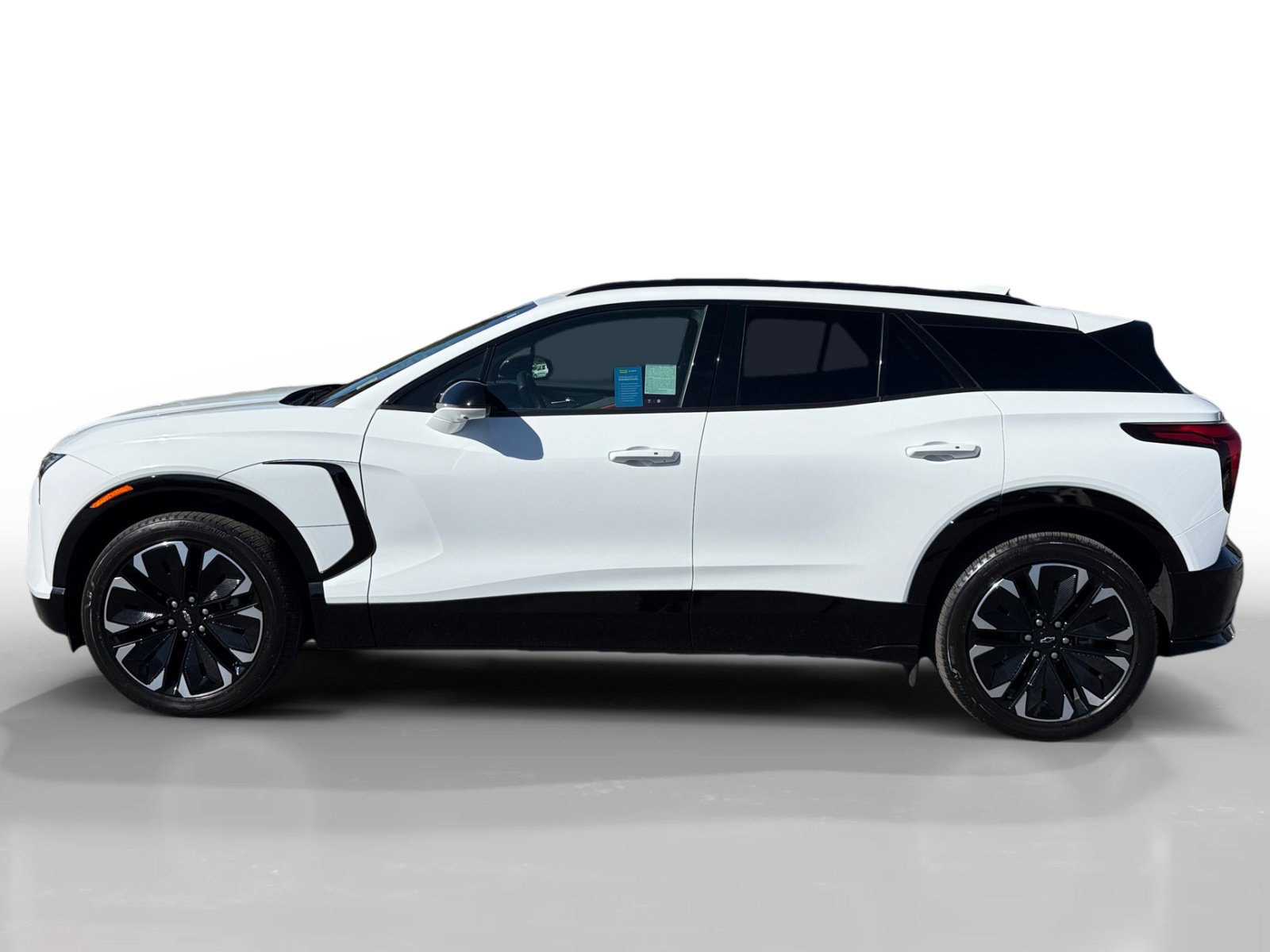 Used 2024 Chevrolet Blazer EV RS AWD/4WD image 2