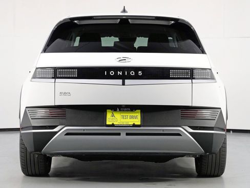 Used 2022 Hyundai Ioniq 5 SE image 10