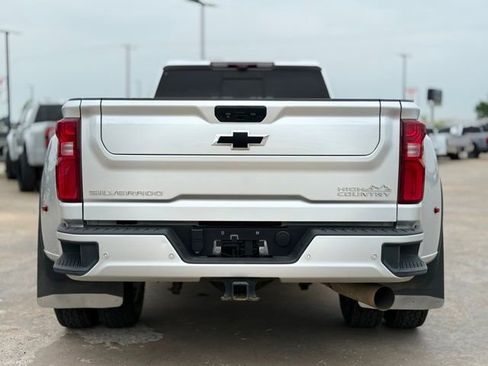 Used 2022 Chevrolet Silverado 3500 High Country w/ LPO, Hitch Package image 6