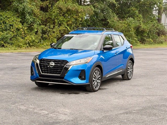 Used 2021 Nissan Kicks SR w/ SR Premium Package FWD image 1