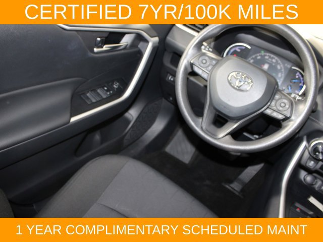 Used 2025 Toyota RAV4 XLE AWD/4WD image 17
