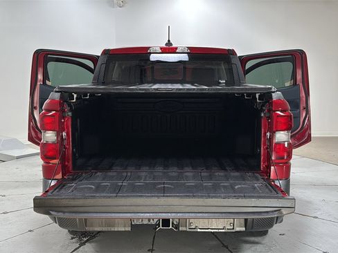 Used 2025 Ford Maverick Lariat w/ 4K Tow Package image 16