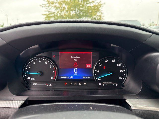 Used 2021 Ford Explorer XLT w/ Equipment Group 202A AWD/4WD image 17