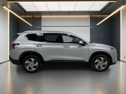 Certified 2023 Hyundai Santa Fe SEL FWD image 6
