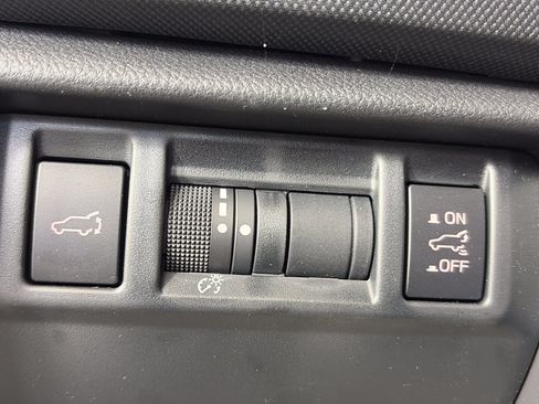 Used 2026 Subaru Forester Limited AWD/4WD image 33