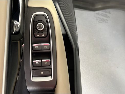 Used 2022 Subaru Outback Limited image 18