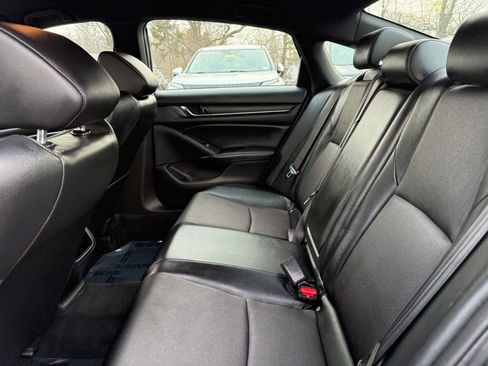 Used 2022 Honda Accord Sport image 24