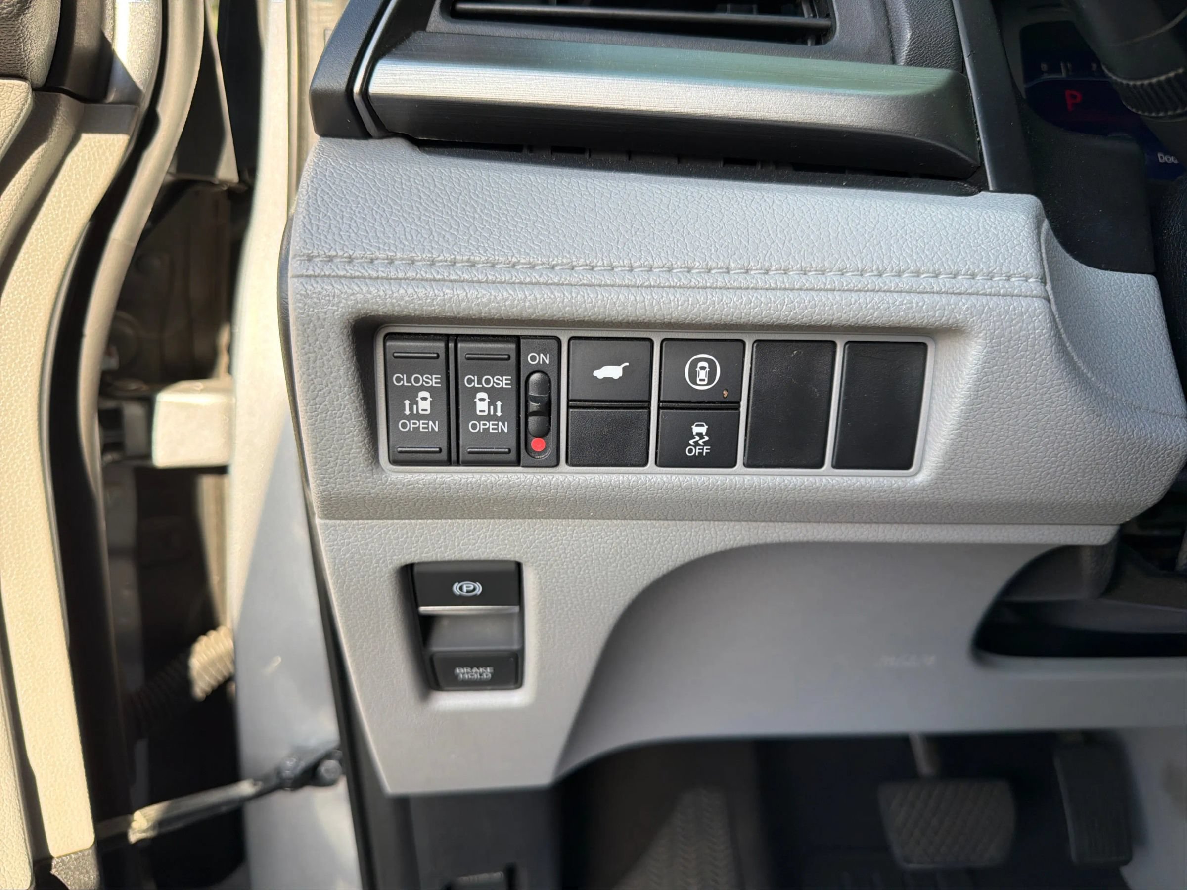Used 2021 Honda Odyssey EX-L image 22