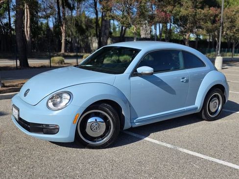 Used 2012 Volkswagen Beetle 2.5 FWD image 21