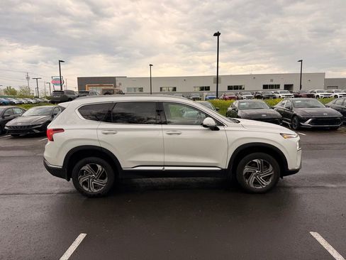 Certified 2023 Hyundai Santa Fe SEL AWD/4WD image 2