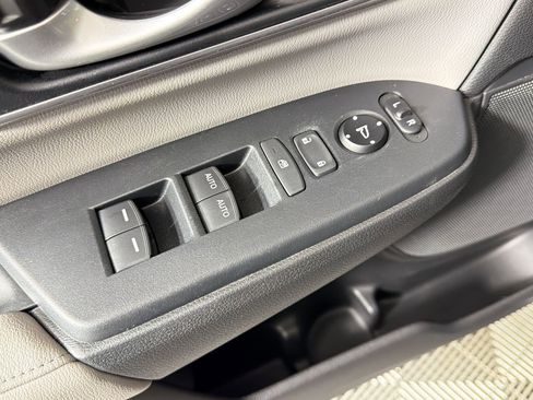 Used 2017 Honda CR-V EX-L image 21