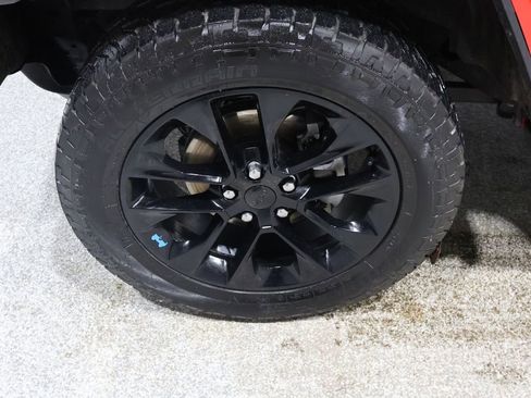 Used 2022 Jeep Wrangler Unlimited Sahara w/ Cold Weather Group image 9