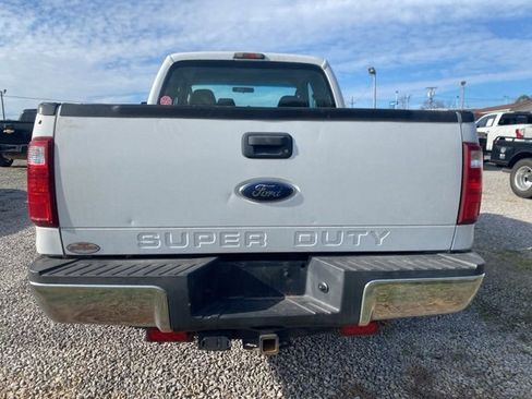 Used 2010 Ford F250 XL image 3
