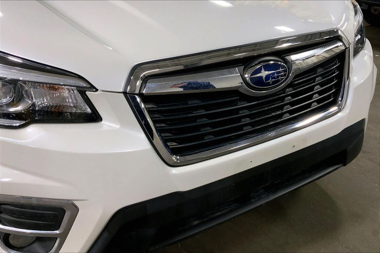 Used 2019 Subaru Forester Limited AWD/4WD image 58