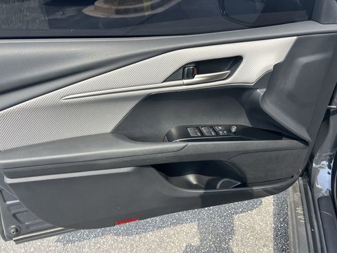 Used 2025 Toyota Camry SE w/ Convenience Package FWD image 14