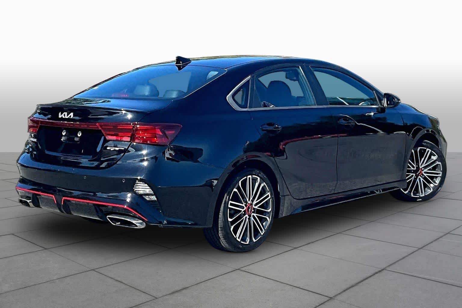 Used 2024 Kia Forte GT FWD image 25