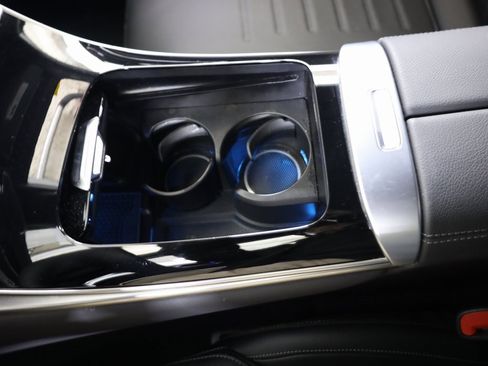 Certified 2025 Mercedes-Benz GLC 300 4MATIC image 23