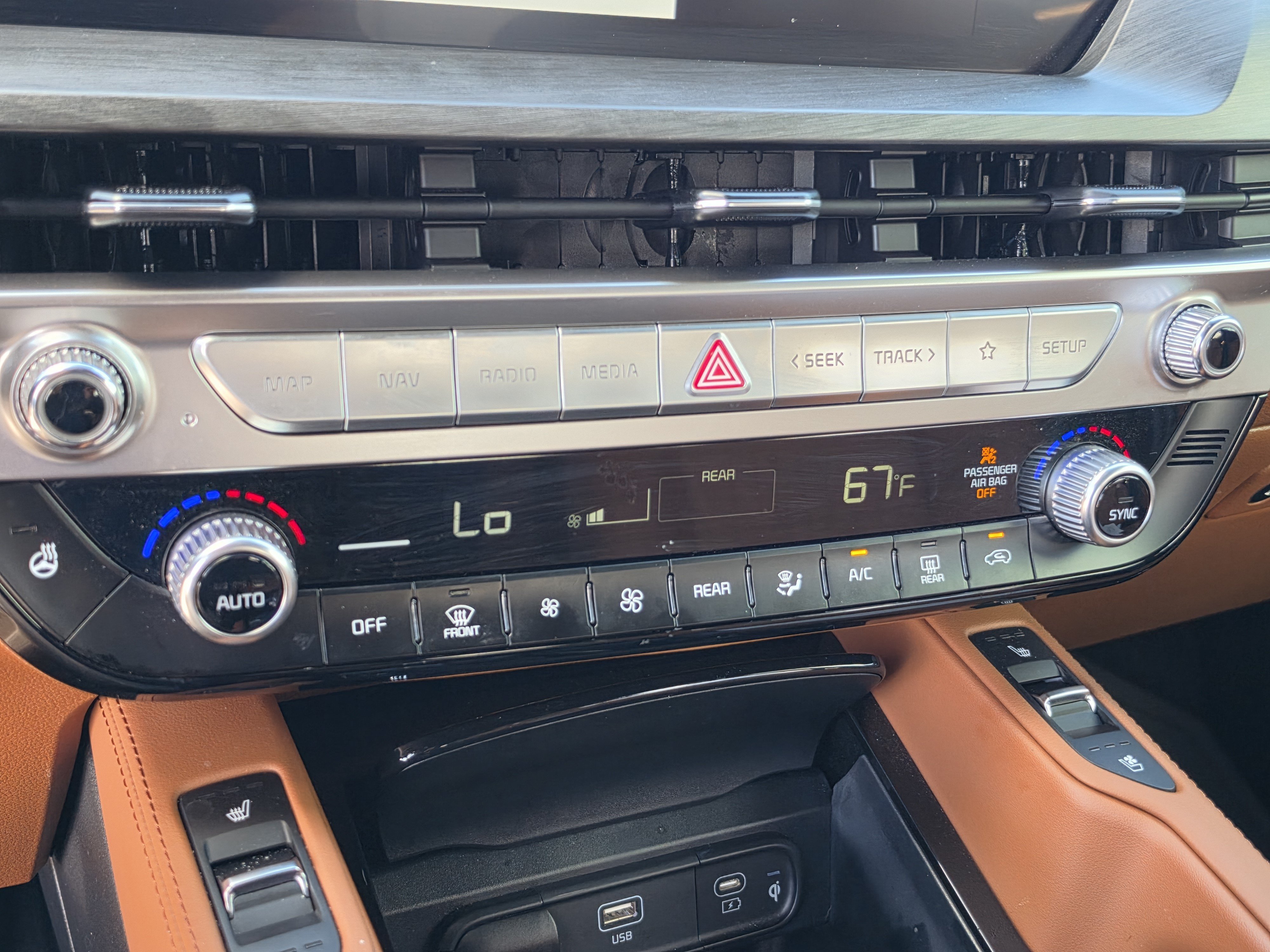 Used 2025 Kia Telluride EX X-Line AWD/4WD image 27